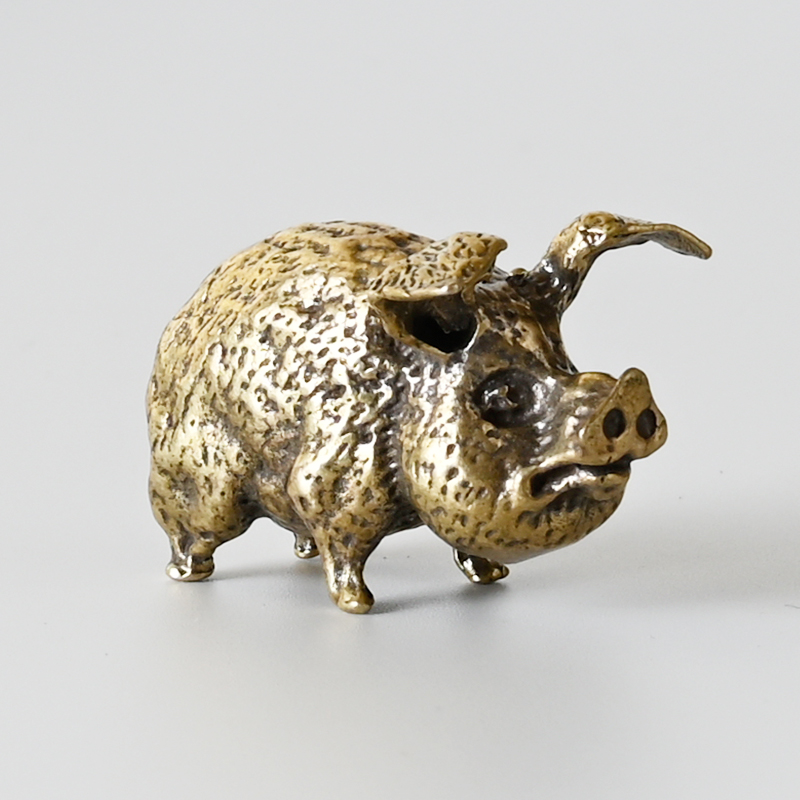 Office Furniture Warehouse - Petites décorations de cochon vintage en