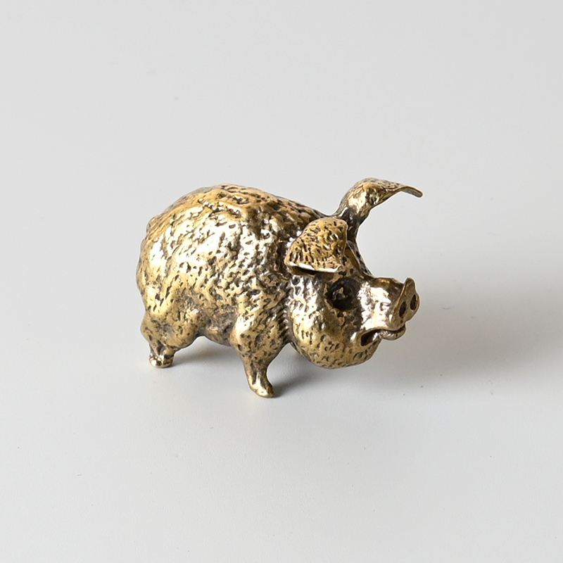 Petites décorations de cochon  - Office Furniture Warehouse avis et prix